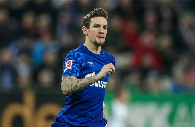 训练课后柏林联合调整名单以备欧超杯,复出首秀环节打磨,目标明确,年轻球员获得机会的简单介绍 训练课后柏林联合调整名单以备欧超杯,复出首秀环节打磨,目标明确,年轻球员获得机会的简单介绍