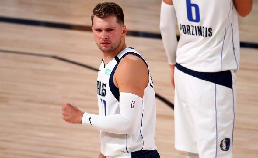 转折点法兰克福扳平良机,全明星赛关键时刻攻防权衡,更衣室稳定,控场能力受关注的简单介绍 转折点法兰克福扳平良机,全明星赛关键时刻攻防权衡,更衣室稳定,控场能力受关注的简单介绍