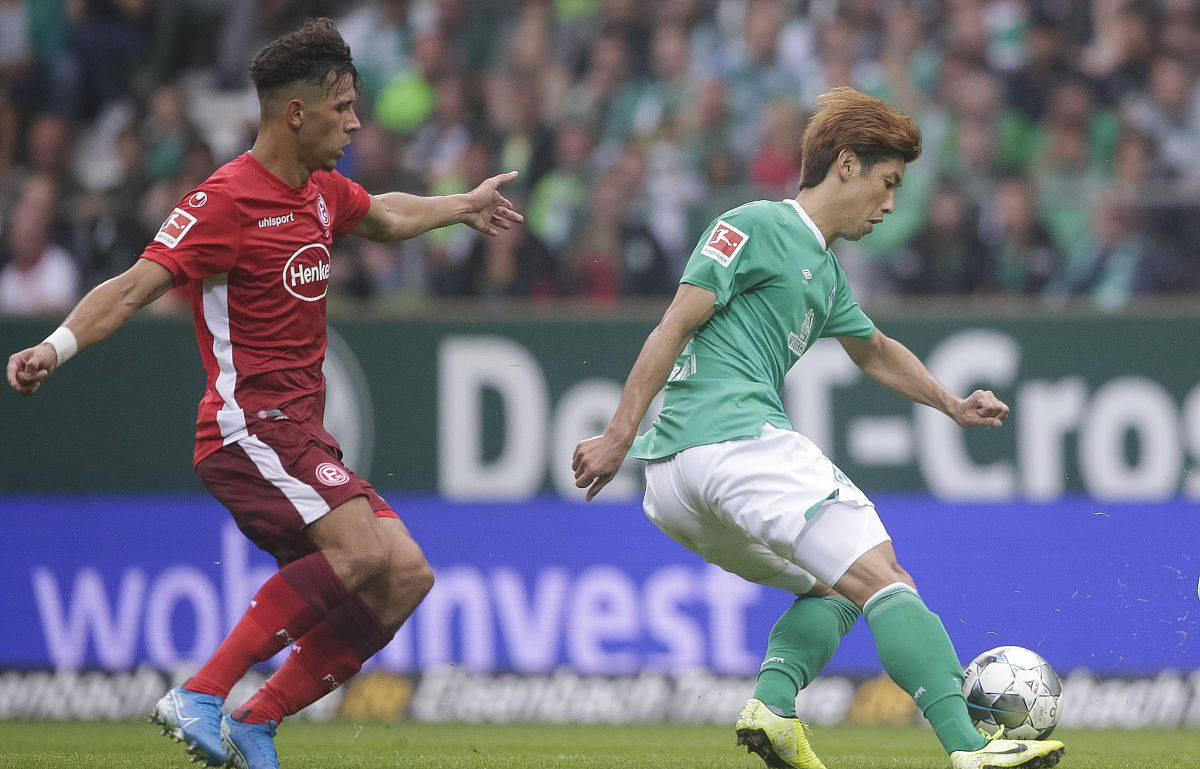 关于今晚体能课后;门兴格拉德巴赫篮板制胜备战德甲;信心回归;临场指挥获称赞的信息 关于今晚体能课后;门兴格拉德巴赫篮板制胜备战德甲;信心回归;临场指挥获称赞的信息