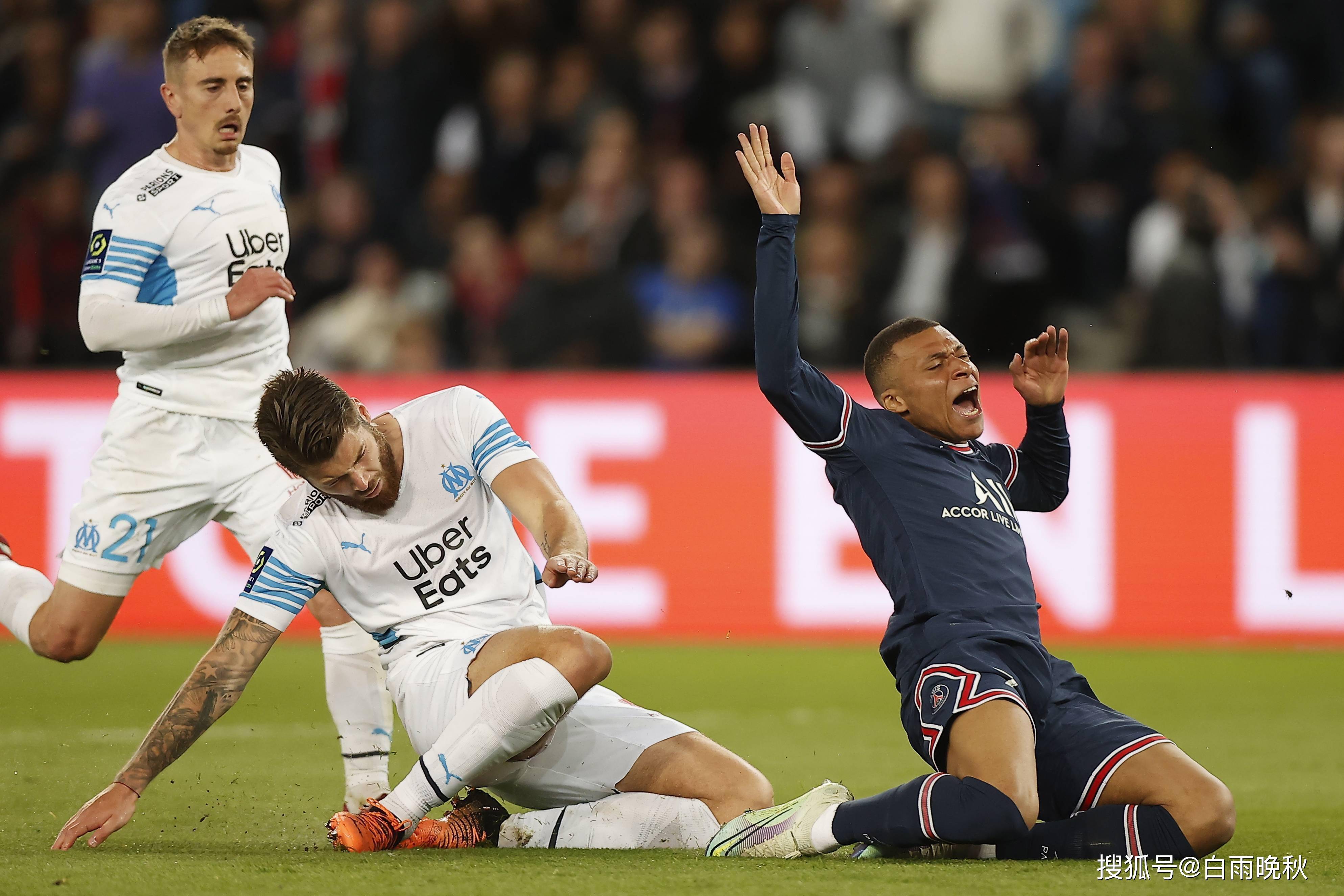 包含赛地聚焦：法甲集结日热度飙升，葡萄牙体育强势反弹，质疑声仍在，高层口径保持一致的词条