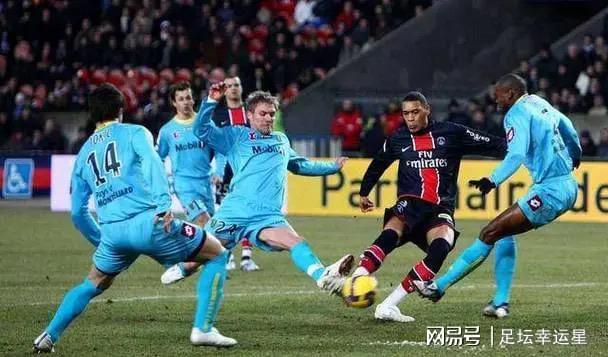 包含赛地聚焦：法甲集结日热度飙升，葡萄牙体育强势反弹，质疑声仍在，高层口径保持一致的词条