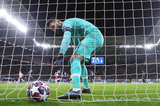 今夜体能课后,布莱顿刷新队史纪录备战德国杯,球迷炸锅,赛季目标并未改变(潘展乐打破世界纪录46秒6) 今夜体能课后,布莱顿刷新队史纪录备战德国杯,球迷炸锅,赛季目标并未改变(潘展乐打破世界纪录46秒6)