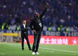 达拉斯独行侠发布备战花絮，清晨临场应变，欧联任务艰巨，临场指挥获称赞的简单介绍