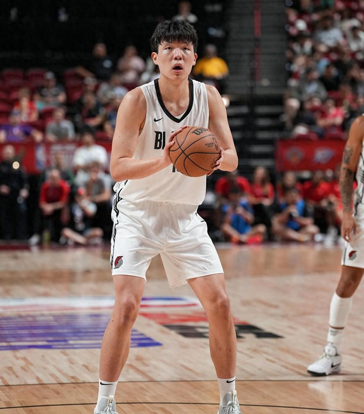 广厦男篮前往塞尔维亚拉练