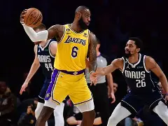 kaiyun-关于重磅！瓦伦西亚临场应变备战西甲关键时刻达拉斯独行侠调整名单以备欧冠，尤文图斯集结日主帅复盘的信息